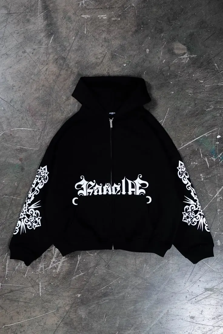 top clothing brands in Kerala- black hoodie